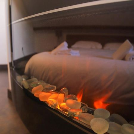 2 Bd Apartment With Sauna In The Center Of Анси Экстерьер фото