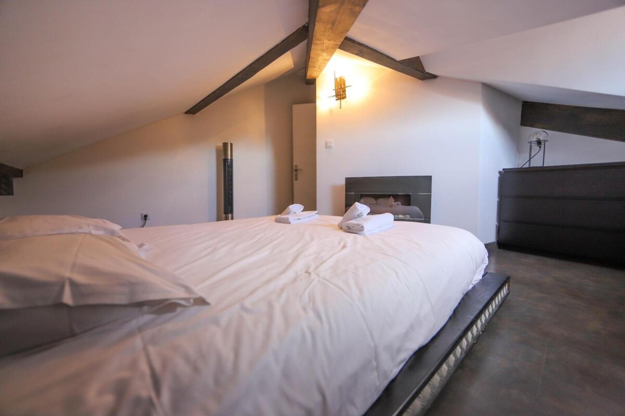 2 Bd Apartment With Sauna In The Center Of Анси Экстерьер фото