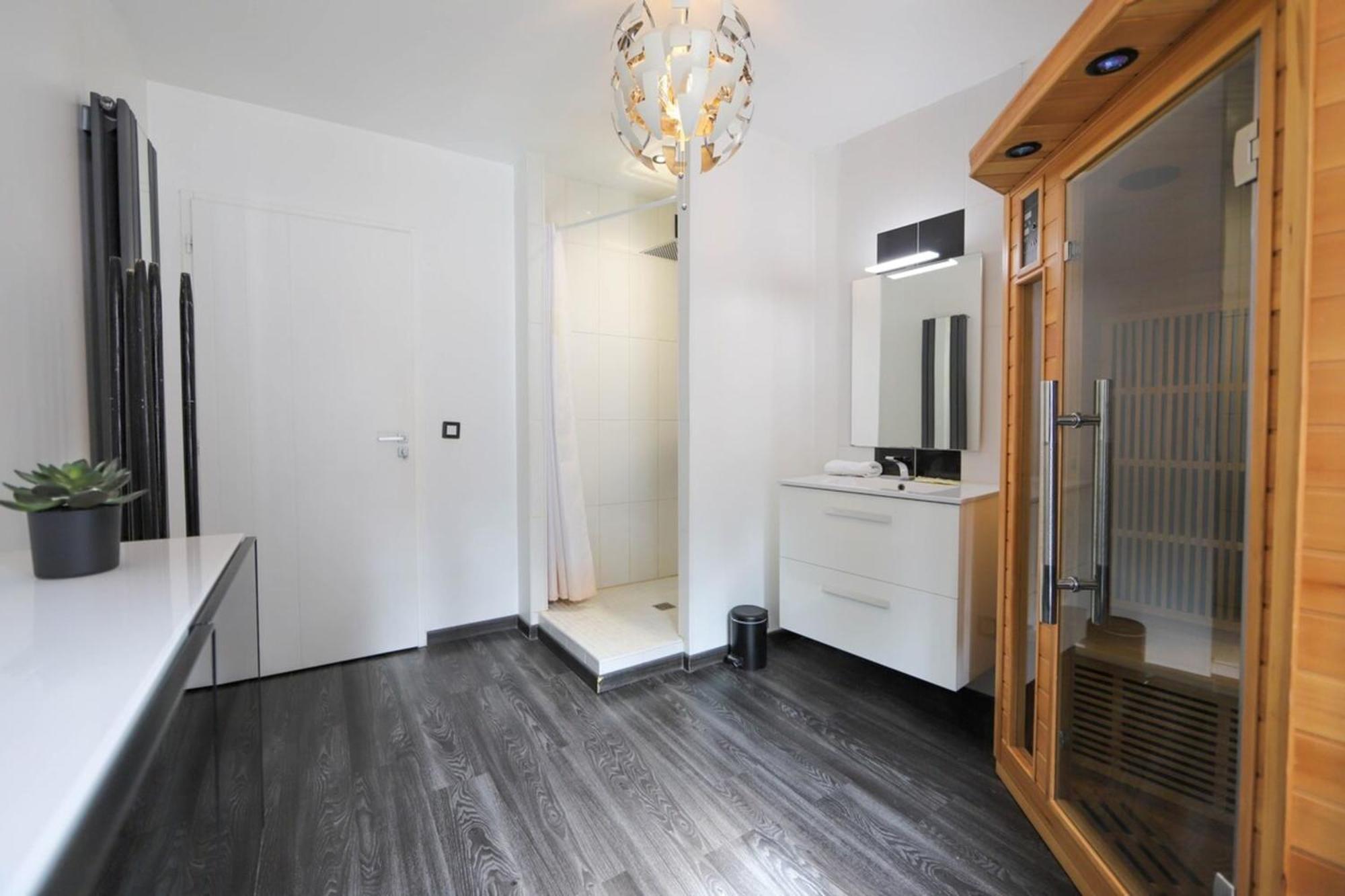 2 Bd Apartment With Sauna In The Center Of Анси Экстерьер фото